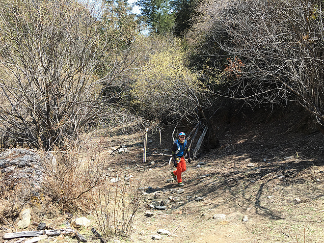 天空之外，亚丁觐山