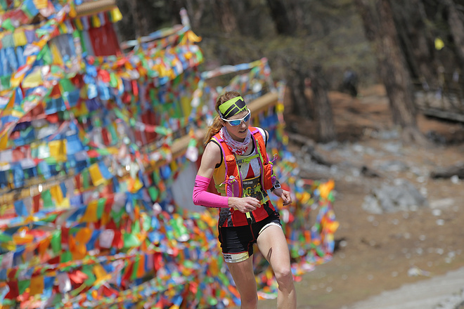 天空之外，亚丁觐山