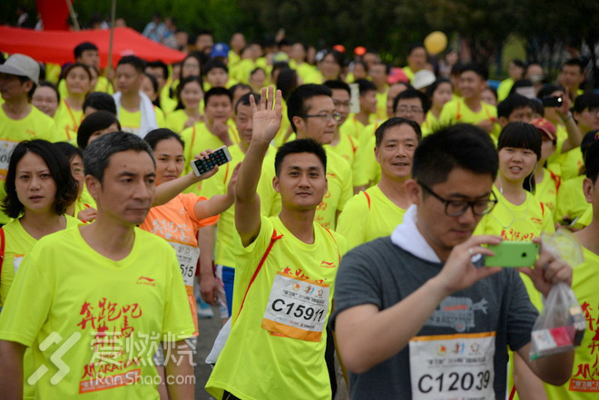 你的微笑最动人 2016荆门国际马拉松