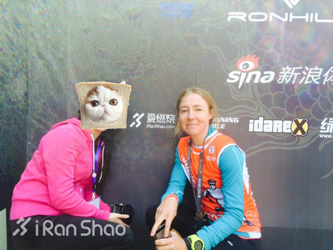 现场 | 亚丁，三座神山与一群奔跑的人