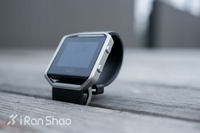 开箱 | Fitbit Blaze 就做不一样的智能运动手表
