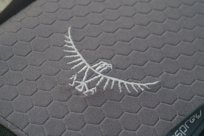 Osprey Document Zip 护照文件包