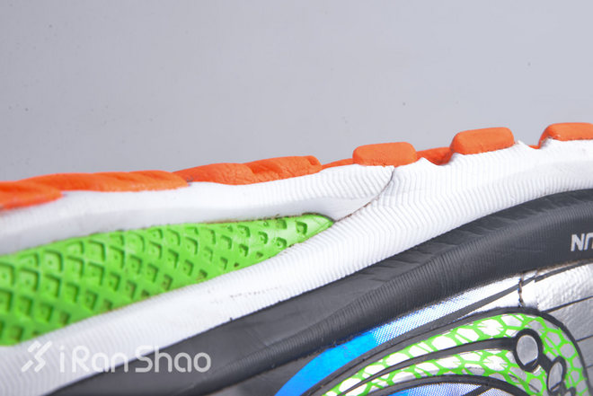 开箱 | Saucony 圣康尼 Triumph ISO 2，缓震称王之路