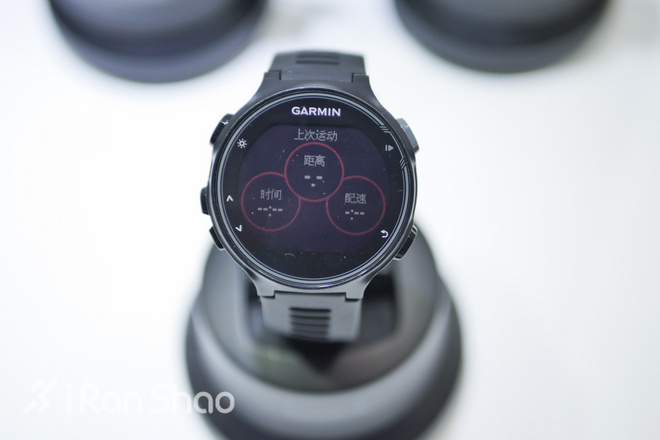 独家 | 全能系霸主，Garmin Forerunner 735XT新品现身