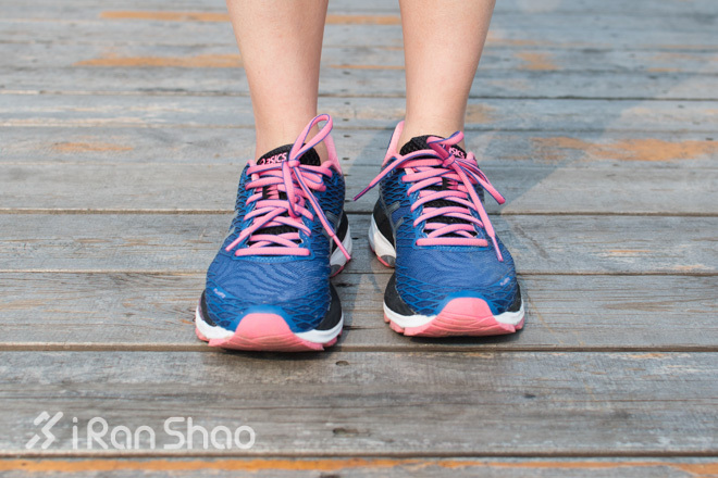 跑鞋 | 脚感柔软更轻盈 ASICS NIMBUS-18无需吝啬你的溢美之词
