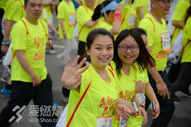 你的微笑最动人 2016荆门国际马拉松