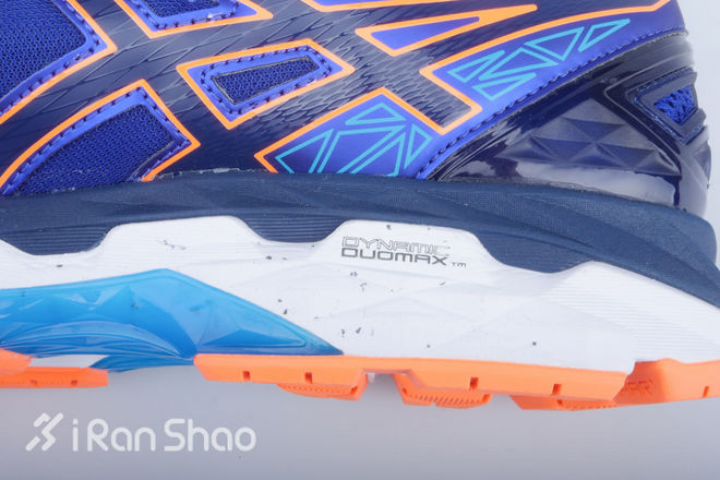 开箱｜ASICS GT2000 4 跑鞋界的老戏骨