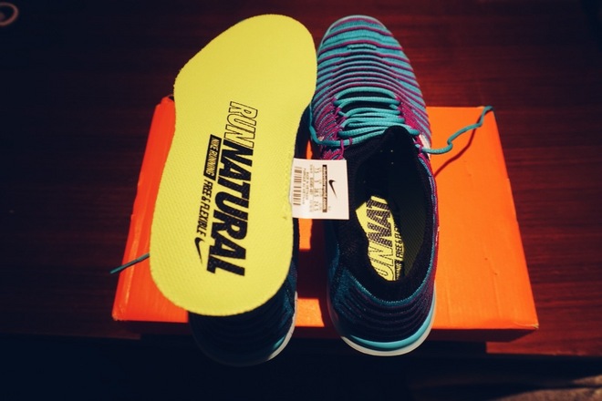 每个人都可以拥有的双足变形金刚 - Nike Free RN Motion Flyknit 测评报告