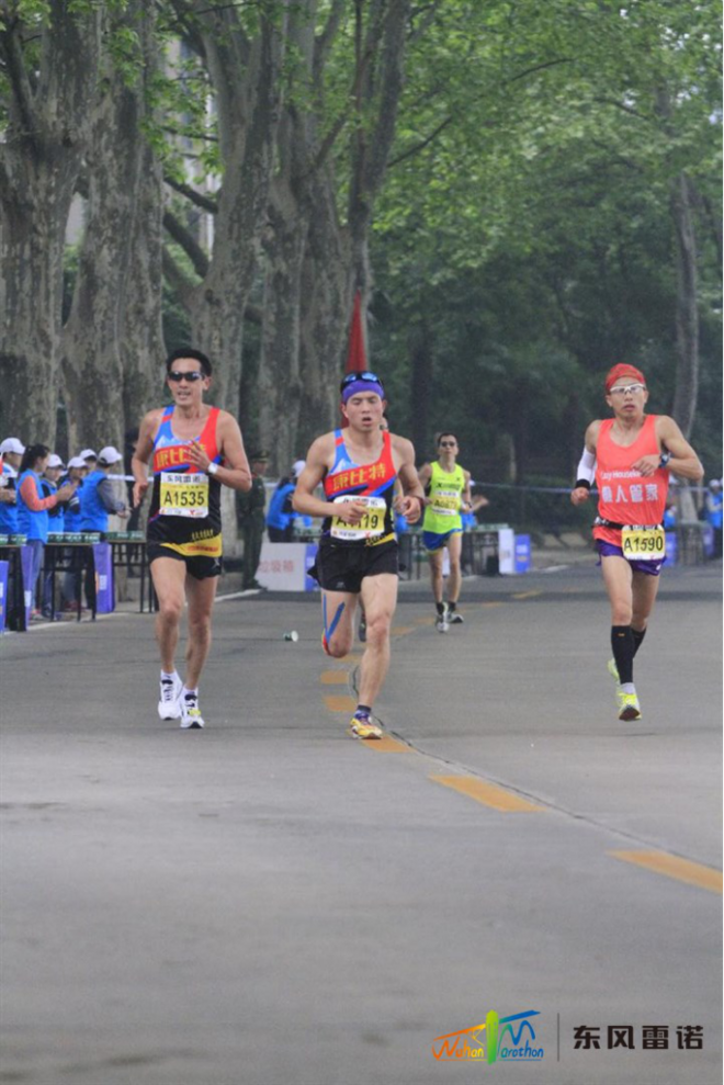 来来来，干了这杯热干面                   --------记我的2016武汉马拉松