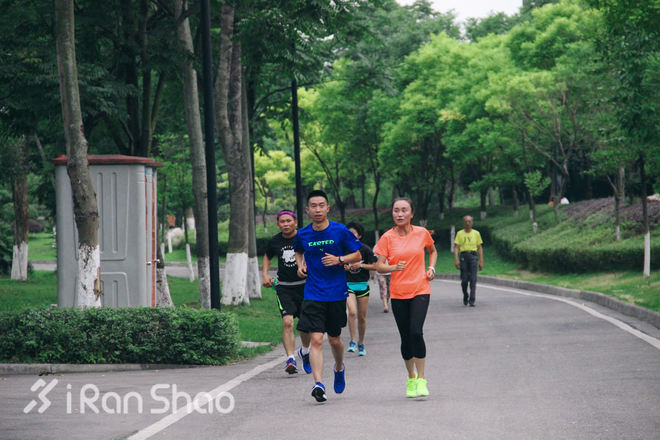 领跑成都 | 约跑，就得来真的
