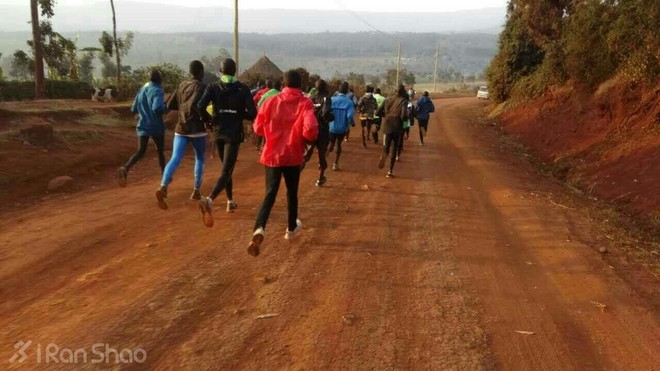人物 | 中国马拉松大腕陶绍明