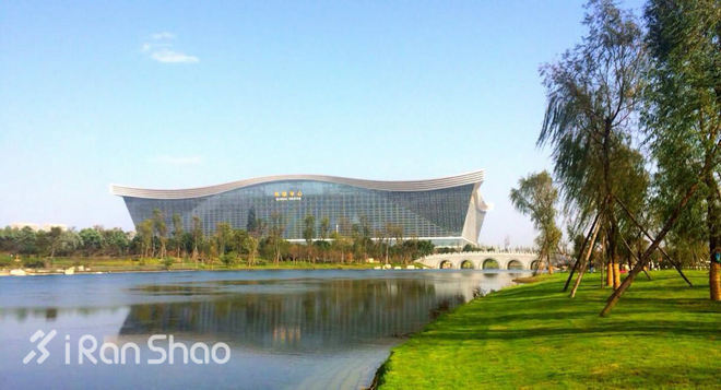 跑过成都的“那一坨”