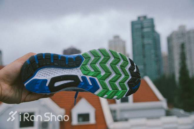 跑鞋  | Saucony Guide 9 九代目的生存规则