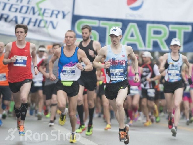 父亲节 | 8天跑赢3全马，一个美国父亲的拼搏