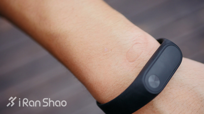 智能  | 小米手环2 性价比之王的最后一搏