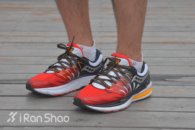 跑鞋 | SAUCONY 圣康尼 HURRICANE ISO 2 你若踩得动它就是天命