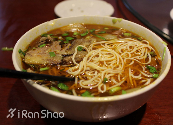 兰马 │一座爱恨分明的城 一场荡气回肠的马拉松