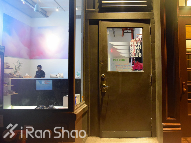 解读 | 你冒着酷暑绕公园跑着刷圈，他们却躲在空调房里黑练