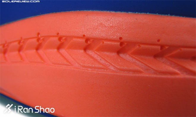 科普 | 跑鞋鞋底里的奥秘