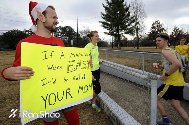 回顾 | 活久见！马拉松赛道的标语满是套路啊