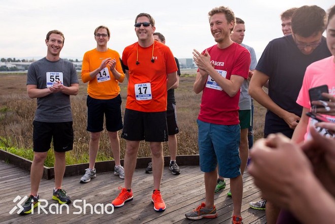 人物 | 扎克伯格比你聪明有钱，马拉松可能也比你跑得快