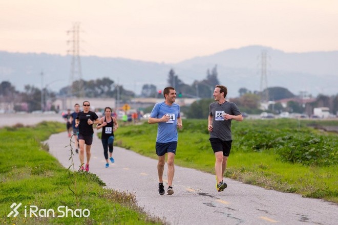 人物 | 扎克伯格比你聪明有钱，马拉松可能也比你跑得快