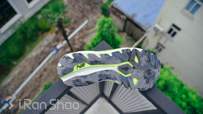 跑鞋 | New Balance Vazee 2090 是时候进入氮气缓冲时代了