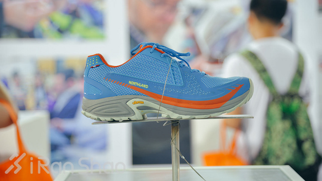 现场 | 拒绝人潮 ISPO上海跑步区全纪录