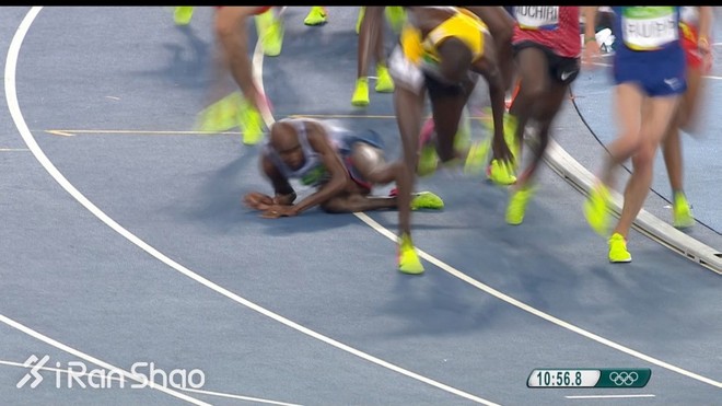 里约奥运 | 莫·法拉摔了一跤 照样卫冕“万米之王”