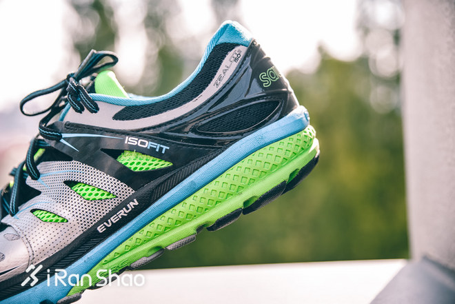 跑鞋 | 轻改变了什么 Saucony Zealot ISO 2慢跑评测