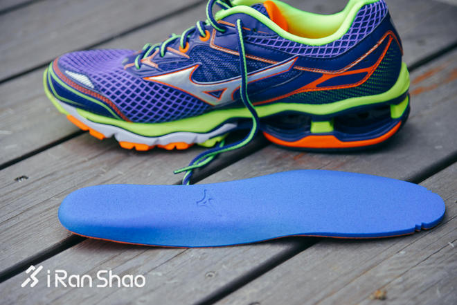 开箱 | Mizuno Wave Creation 18 机械缓震玩的就是心跳