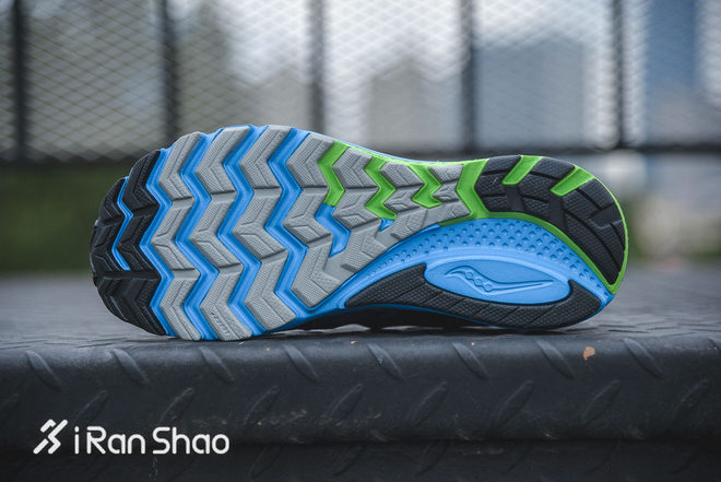 开箱 | Saucony 圣康尼 Zealot ISO 2 以269克挑战百公斤压力