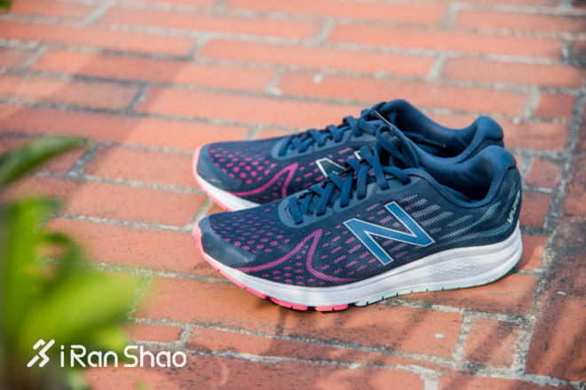 疾风闪过 加速不停 | 小白跑者New Balance Vazee 体验全记录