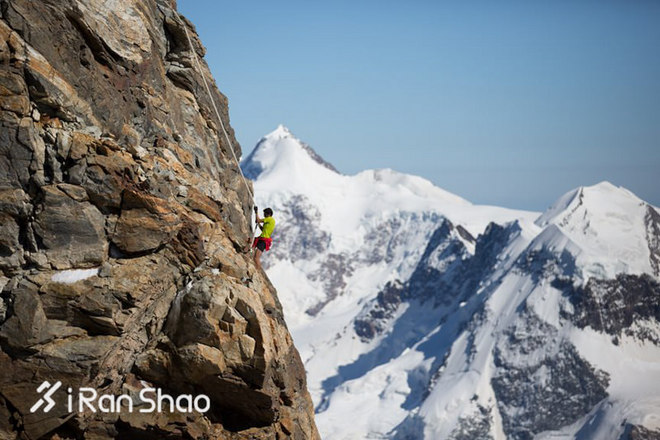 跑向空气稀薄地带 越野跑天王Kilian Jornet的珠峰速攀计划