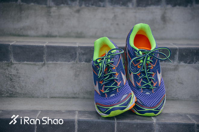 跑鞋 | 机械缓震之外 Mizuno Wave Creation 18还需要做更多