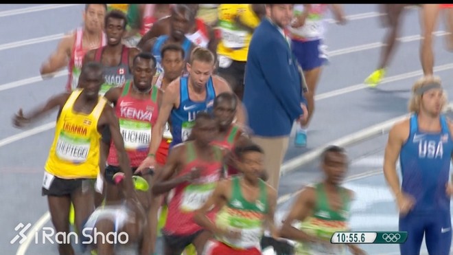 里约奥运 | 莫·法拉摔了一跤 照样卫冕“万米之王”