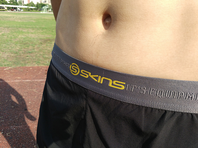 欲罢不能——Skins DNAmic Superpose | 2in1 梯度压缩短裤评测