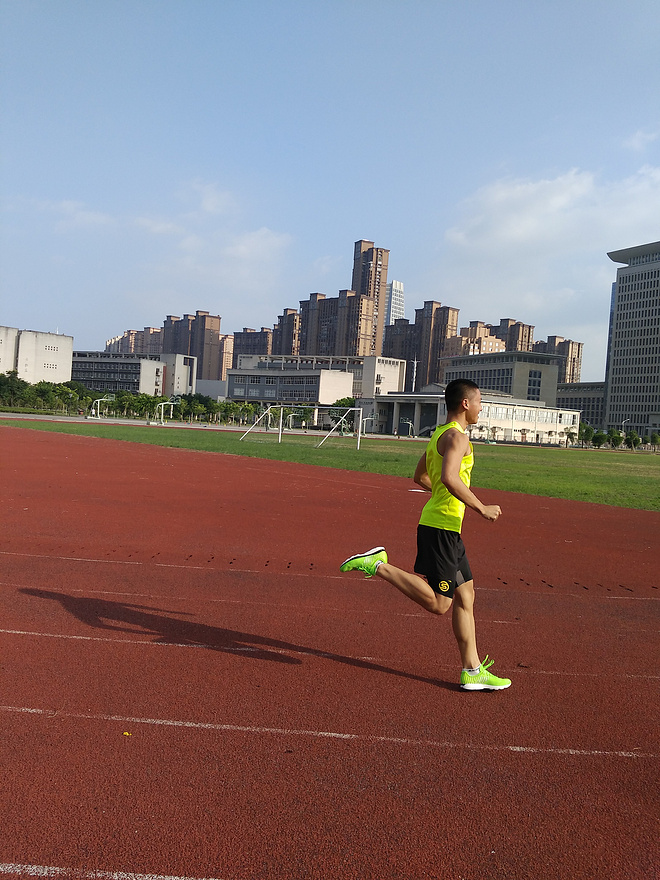 欲罢不能——Skins DNAmic Superpose | 2in1 梯度压缩短裤评测