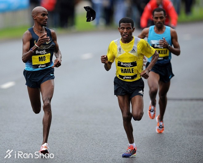 里约奥运 | 莫·法拉摔了一跤 照样卫冕“万米之王”