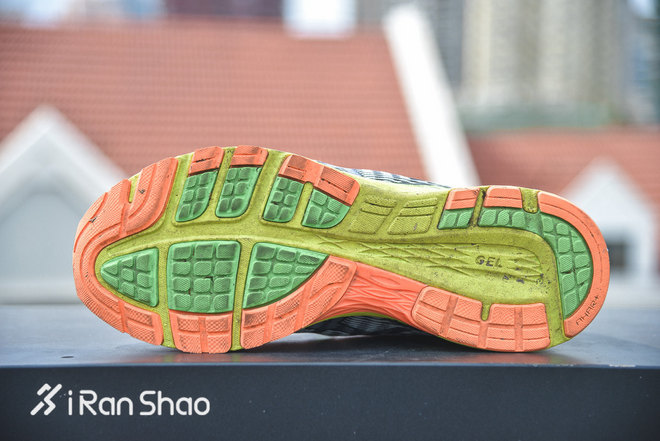 TopX | 硬碰硬较量 四款主流缓冲跑鞋横评对比