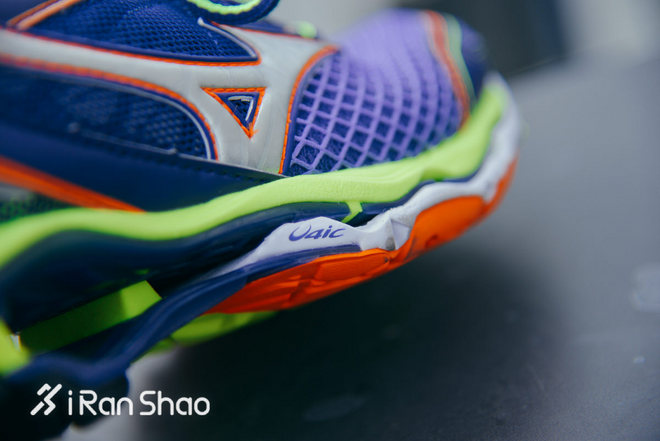 开箱 | Mizuno Wave Creation 18 机械缓震玩的就是心跳