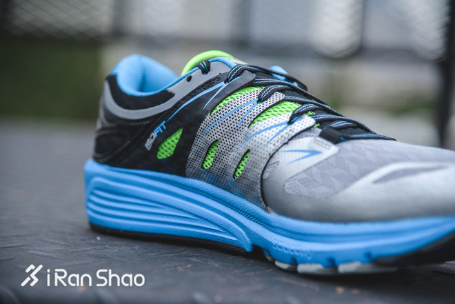 开箱 | Saucony 圣康尼 Zealot ISO 2 以269克挑战百公斤压力