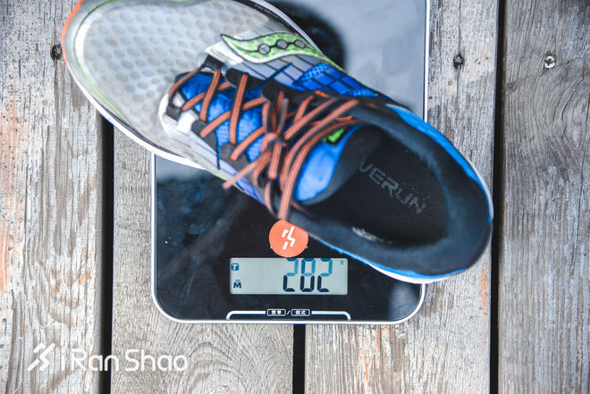 TopX | 硬碰硬较量 四款主流缓冲跑鞋横评对比