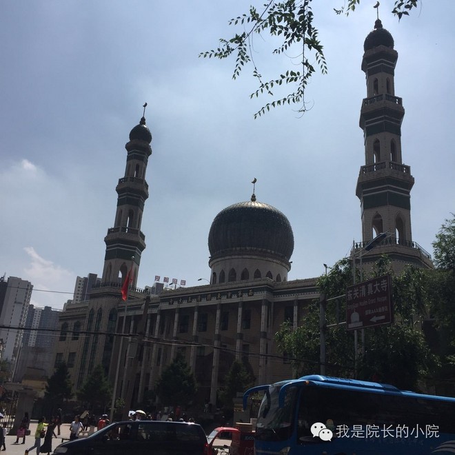 去远方 跑一场百公里 —— 记第三届青海湖超级越野跑