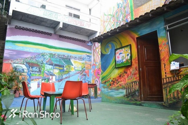 里约奥运 | 走出聚光灯下的阴影  照亮贫民窟里的体育梦