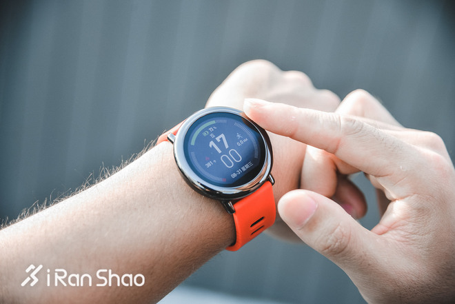 TopX | 给辛苦跑跑跑的自己一个奖励 八月推荐装备