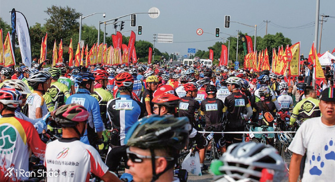 骑车仅一年，她轻松赢得黄山至上海“马自骑”大赛