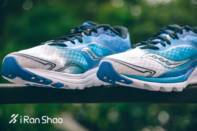 开箱 | 祥云附身 Saucony Kinvara 7北京马拉松限量款