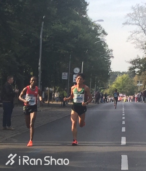 柏林马拉松 | 基普乔格当心，贝克勒来了！