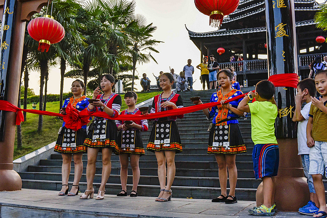 福建“村跑”走向全国 首站跑进湖南怀化